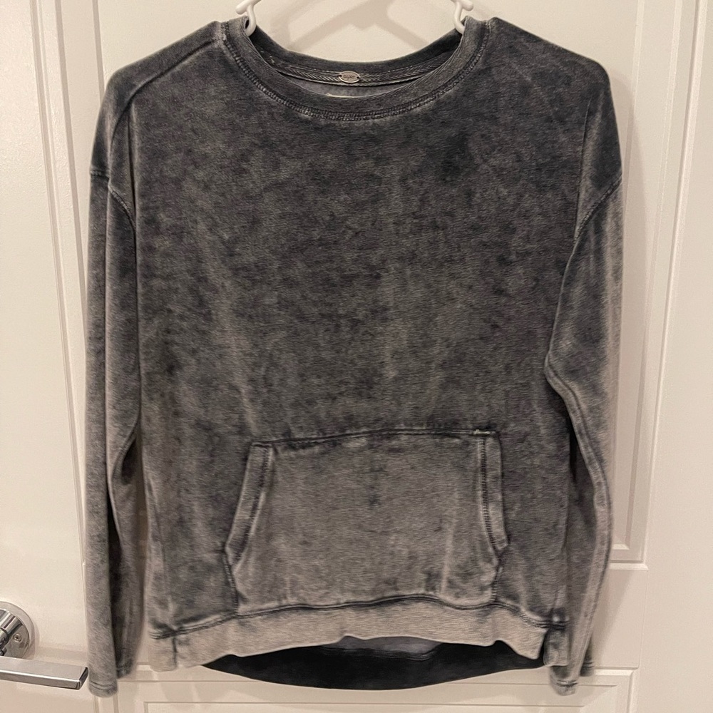 NWT long sleeve grey velvety top for women size XS
